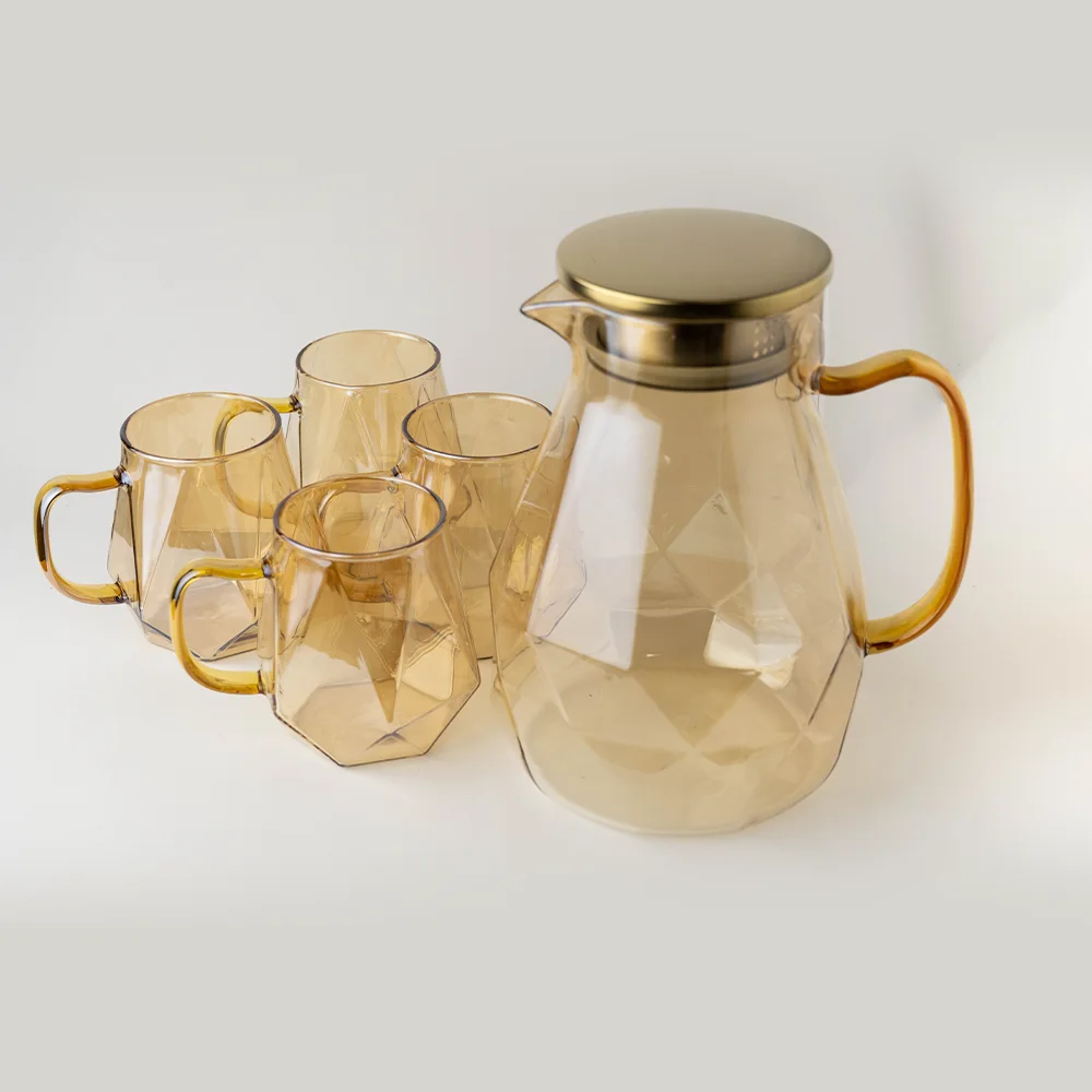 jarra-com-filtro-e-4-copos-ambar-dourado-geometrico
