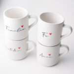 Jogo 4 Mini Canecas com Pires Prato Café Gratidão Amor 8 Pçs